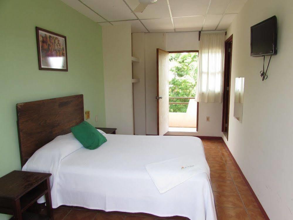 Hotel Puerto Piedra Пуерто-Ескондідо Екстер'єр фото